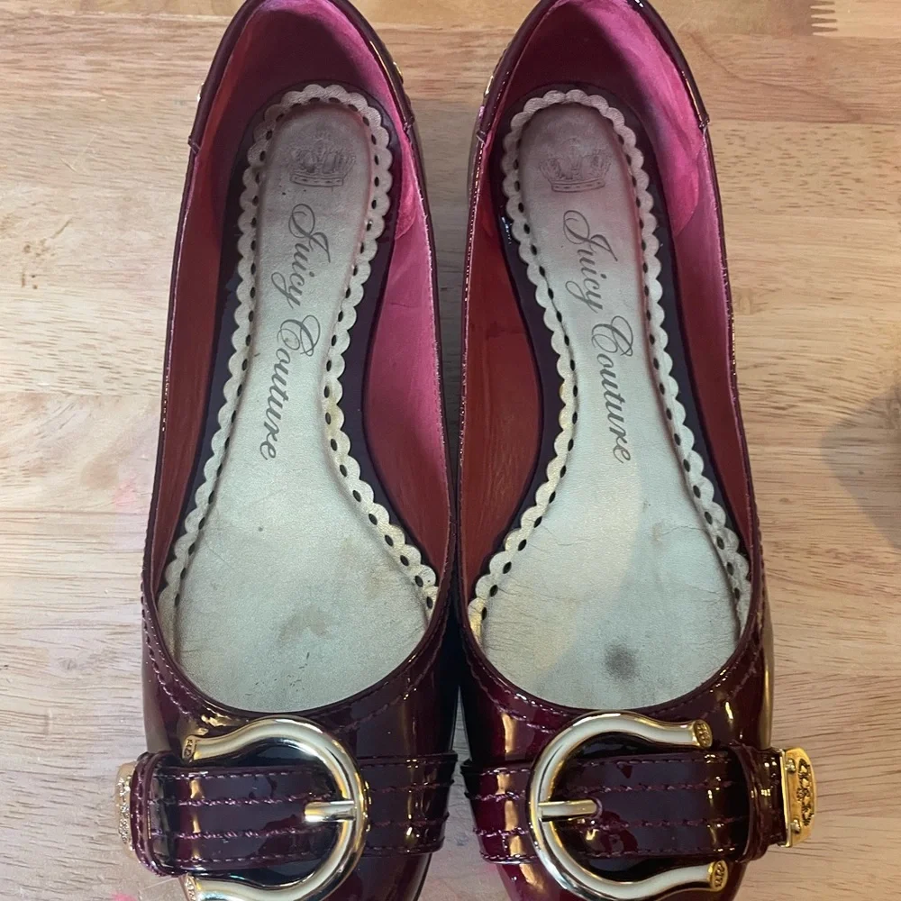 Juicy Couture Patent Leather Maroon Flats with Gold Accent - Picture 4 of 12